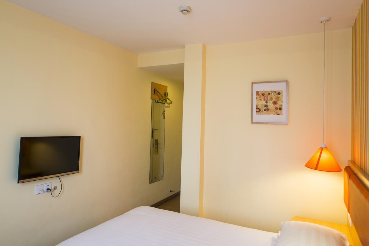Home Inn Hunchun International Passenger Terminal מראה חיצוני תמונה